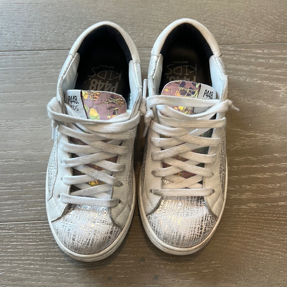 P448 Kids size 33